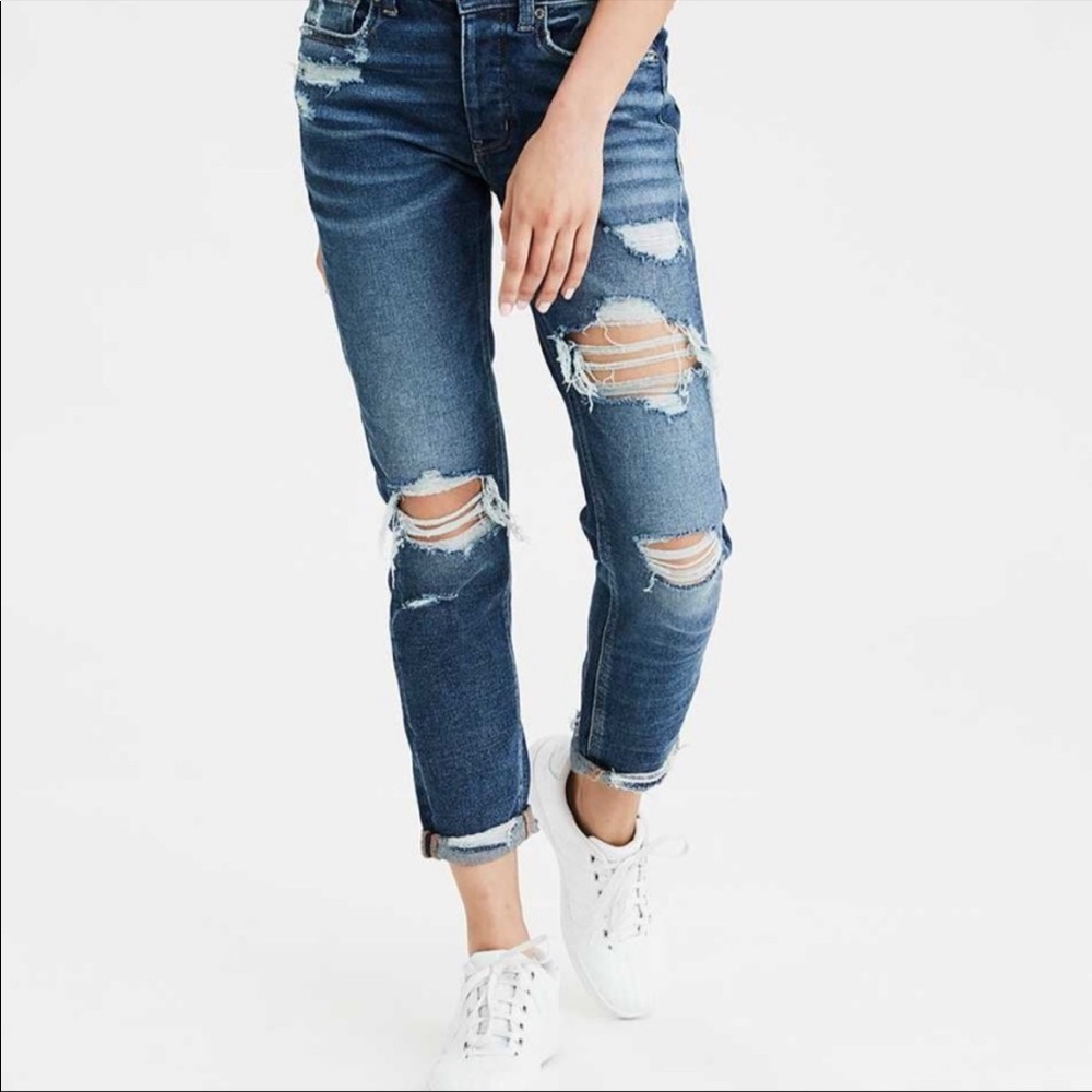 American Eagle Distressed Tom Girl Jeans